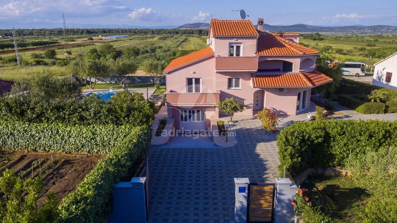 Villa Caper Biograd Na Moru